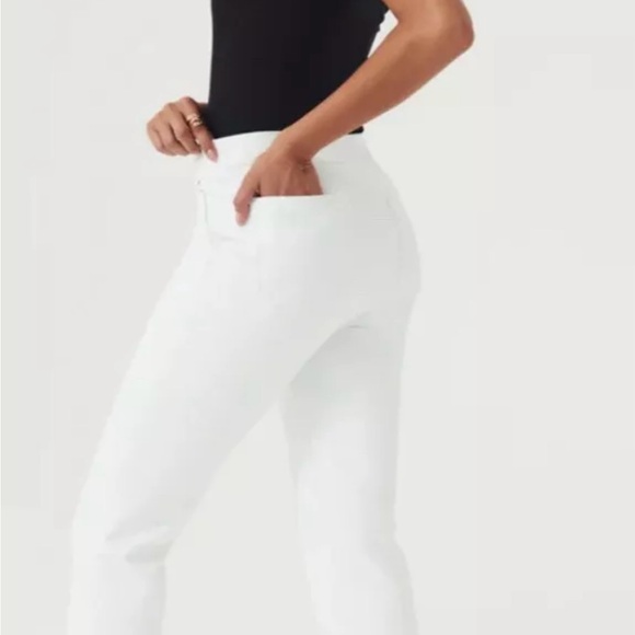 SPANX On-the-Go Ankle Slim Straight Pant White Ultimate Opacity Technology - Picture 3 of 8